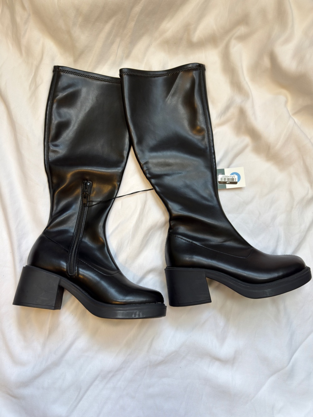 Wild Fable black boots size 7 1/2 NWT!